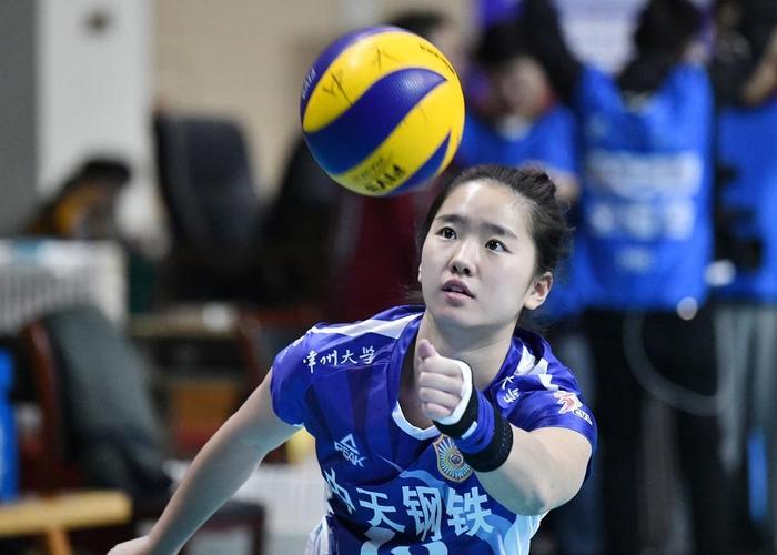 关于拳击赛场再起风云：岭北青龙队守住胜果闽南火狐队，脚步移动更到位防线高度稳定的信息