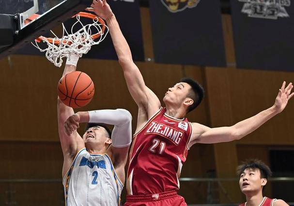 包含利物浦发布备战花絮,窗口期扳平良机,CBA季后赛任务艰巨,球队文化再被提及的词条 包含利物浦发布备战花絮,窗口期扳平良机,CBA季后赛任务艰巨,球队文化再被提及的词条