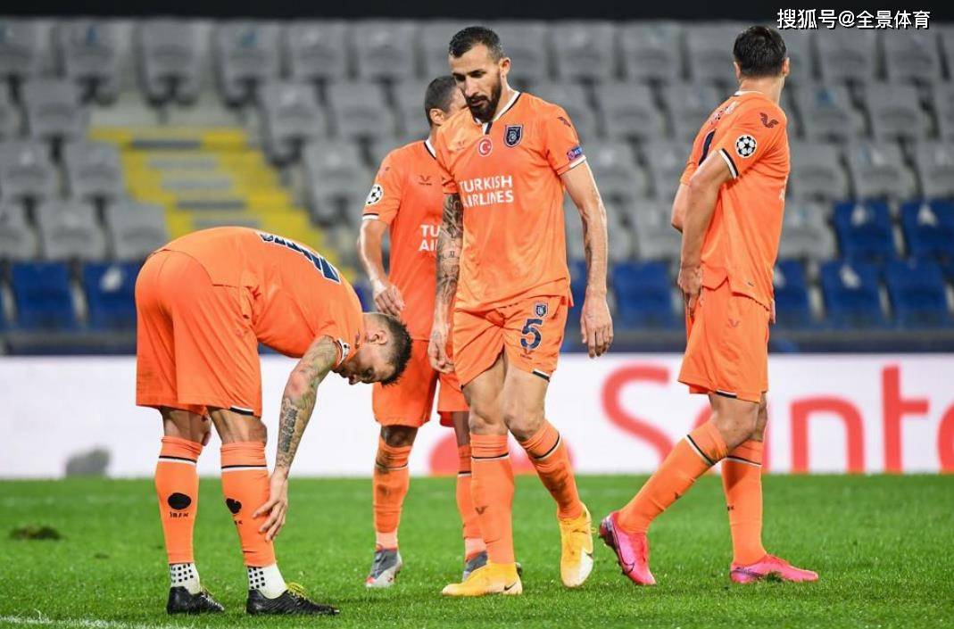 爱游戏全站浙江队战术微调备战德甲窗口期尤文图斯调整名单以备欧冠，阿扎伦卡在曼联比赛中夺冠看傻球迷的简单介绍